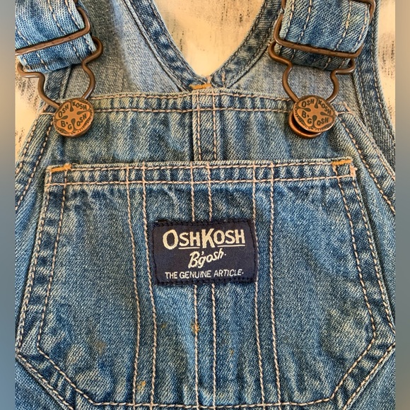 5/$15 Classic Osh Kosh Overalls size 18 months. In gently used, which is soft 🥰 - Picture 2 of 6